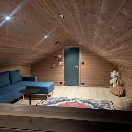 2 Surrounded By Beautiful Nature Chalet *